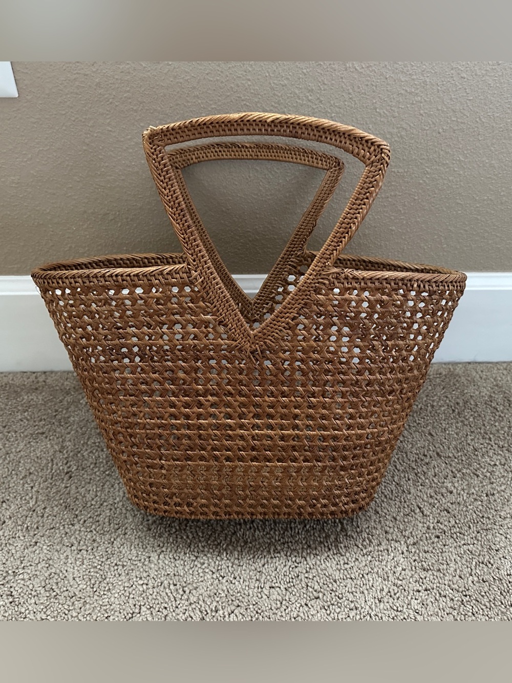 Woven Triangle Handle Tote Bag in Natural Brown